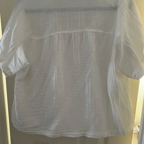 Old Navy Linen Shirt - Picture 3 of 6